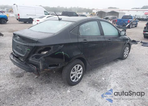 2013 Hyundai Accent Gls z USA, uszkodzony, nr VIN KMHCT4AE7DU584848